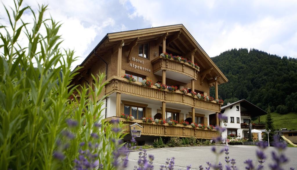فندق ألبينروز Au (Vorarlberg) المظهر الخارجي الصورة